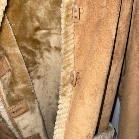 Vintage St. John's Bay Tan Faux Fur Lined Jacket Cozy Winter Coat - Picture 7 of 12